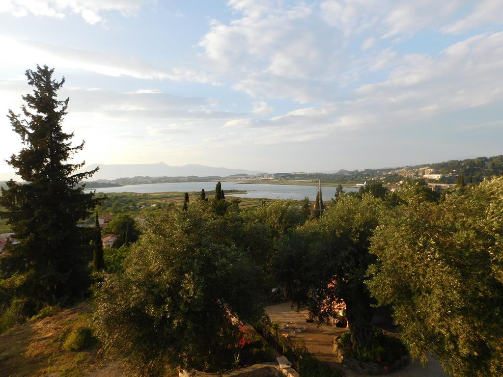 Willa Olga'S Hill Perama  Zewnętrze zdjęcie